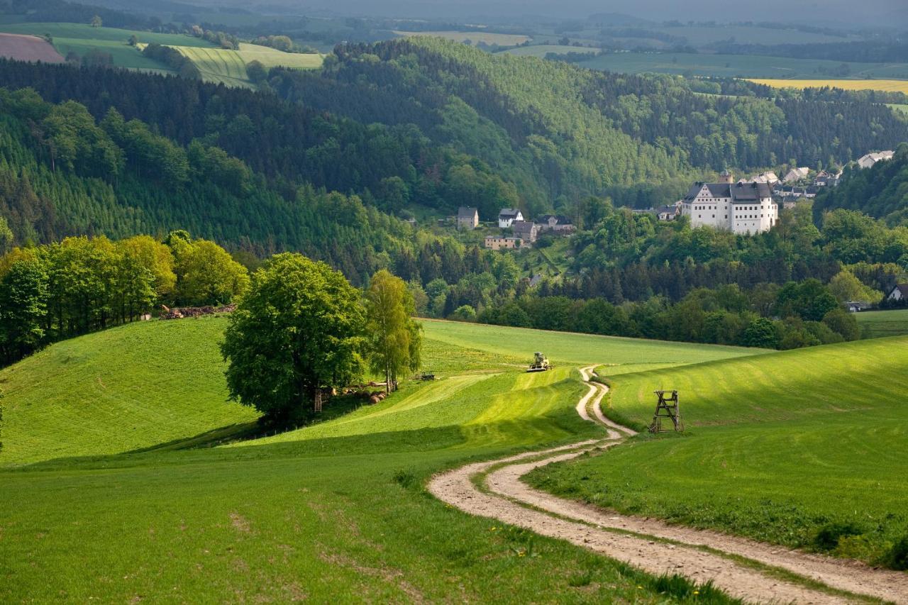 Landhotel Zum Hammer Tannenberg Bagian luar foto